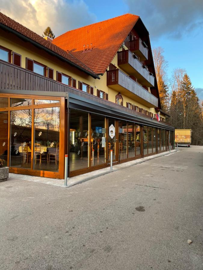 Guesthouse Pri Cebelici Lukovica pri Domzalah Ngoại thất bức ảnh
