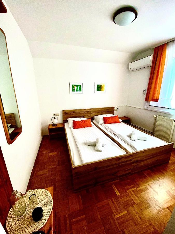 Guesthouse Pri Cebelici Lukovica pri Domzalah Ngoại thất bức ảnh