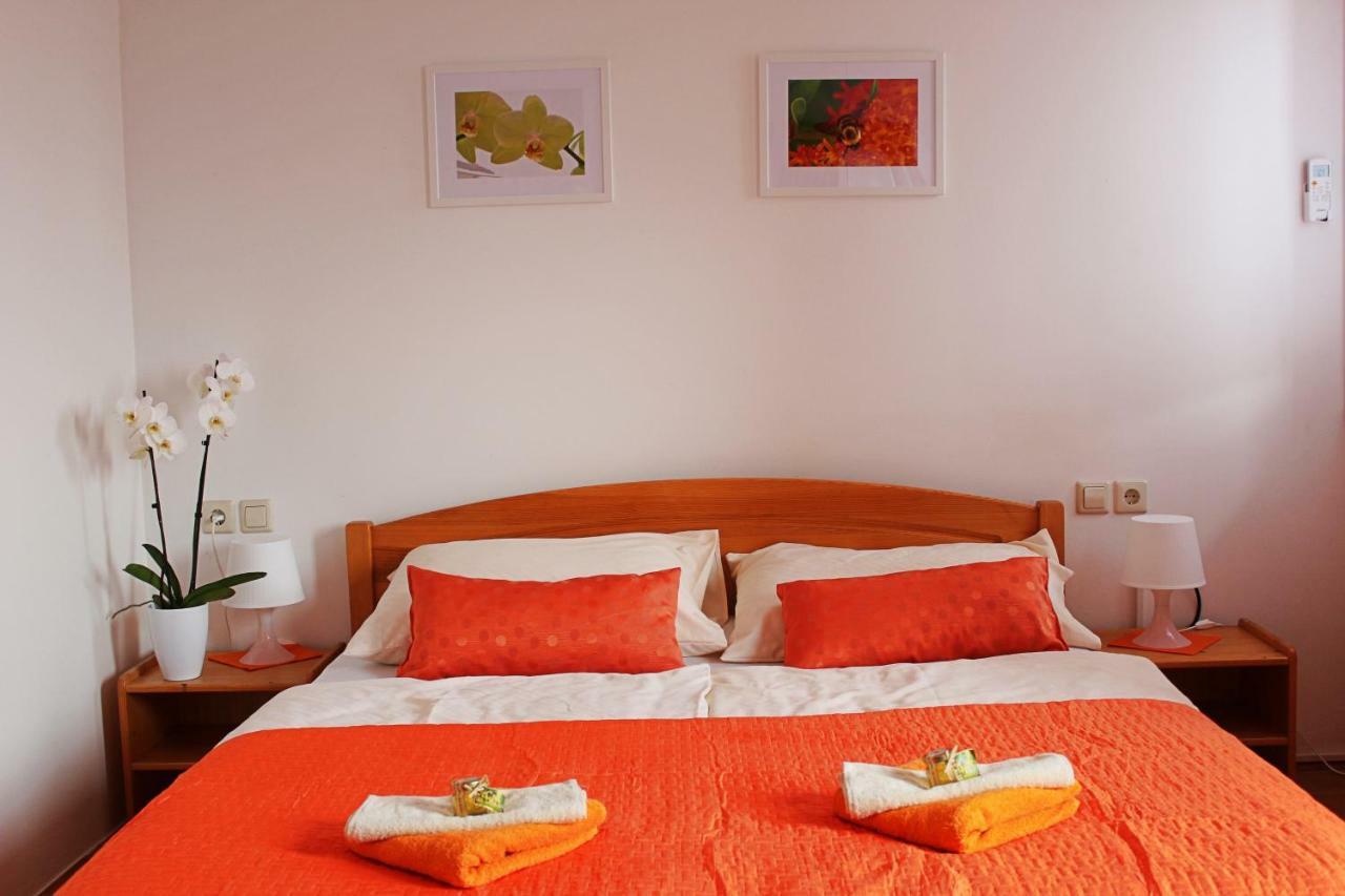 Guesthouse Pri Cebelici Lukovica pri Domzalah Ngoại thất bức ảnh