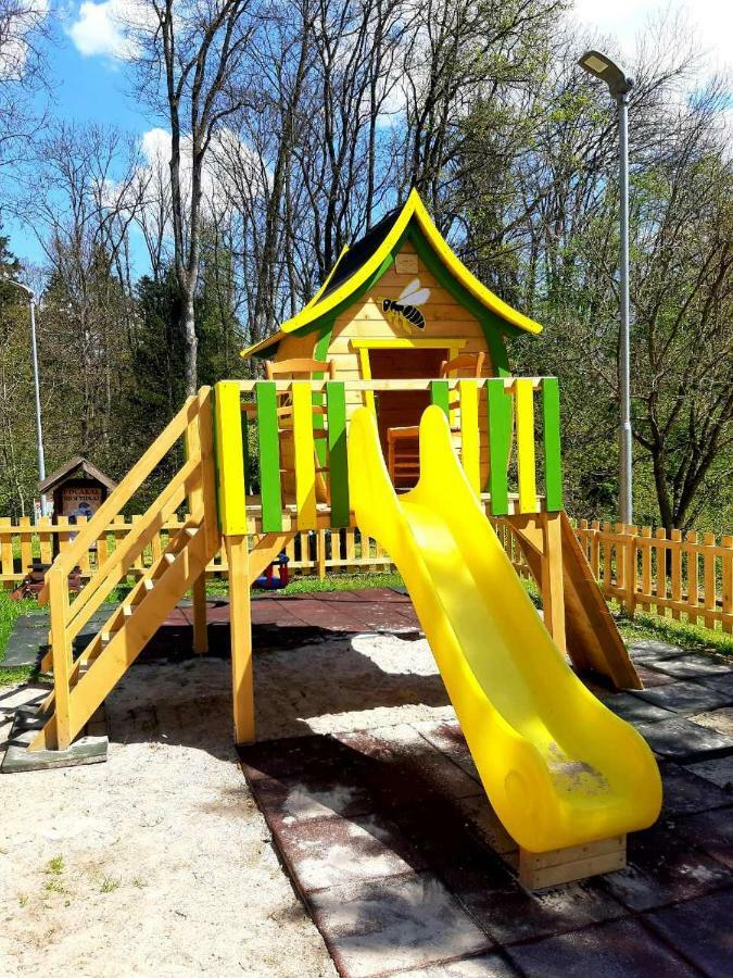 Guesthouse Pri Cebelici Lukovica pri Domzalah Ngoại thất bức ảnh